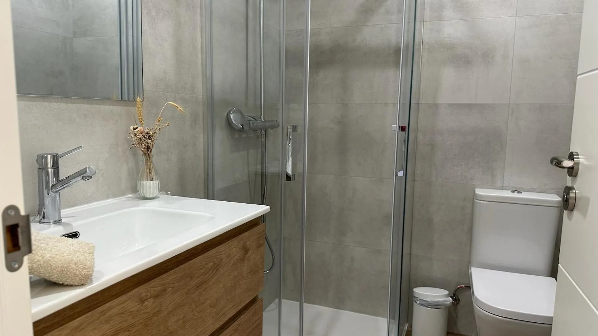 Ginkgo Marbella Apartment