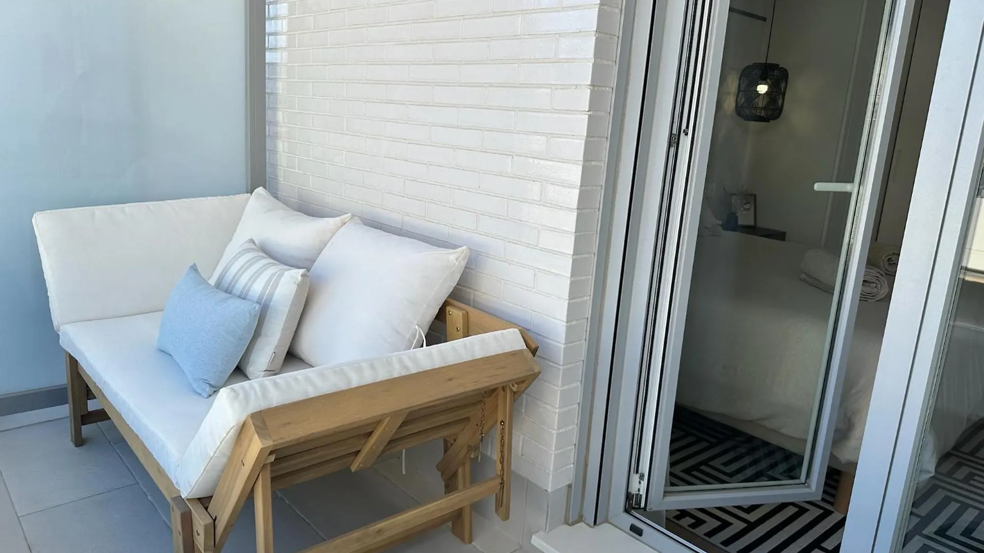 Ginkgo Marbella Apartment 0*,